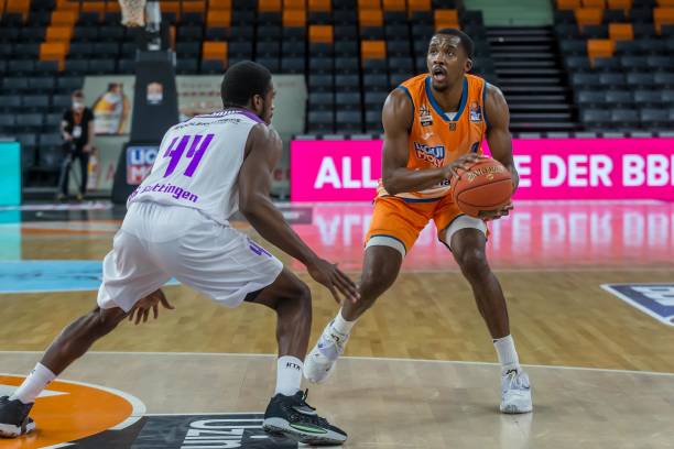 如何应对强 如何应对强